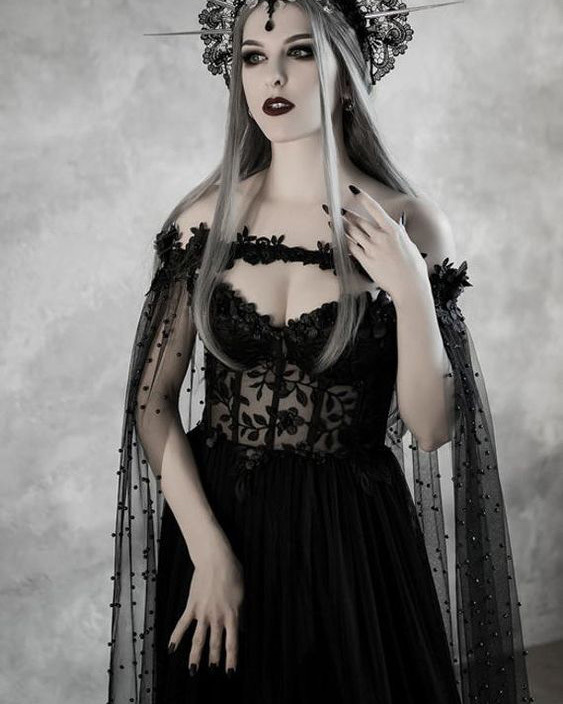 Black Wedding Dress Short Train Halloween Dress Holiday Costums