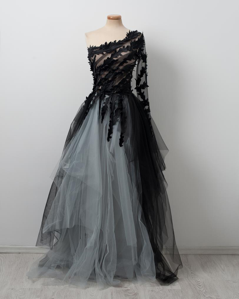 Black Wedding Dress Short Train Lace Tulle Prom Dress