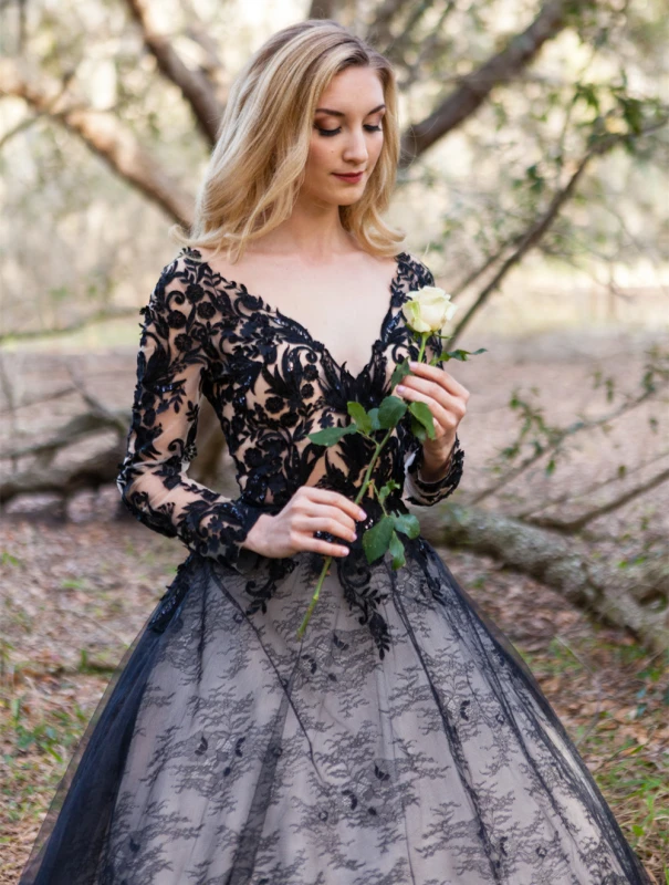 Black Lace Tulle Long Train Wedding Dress