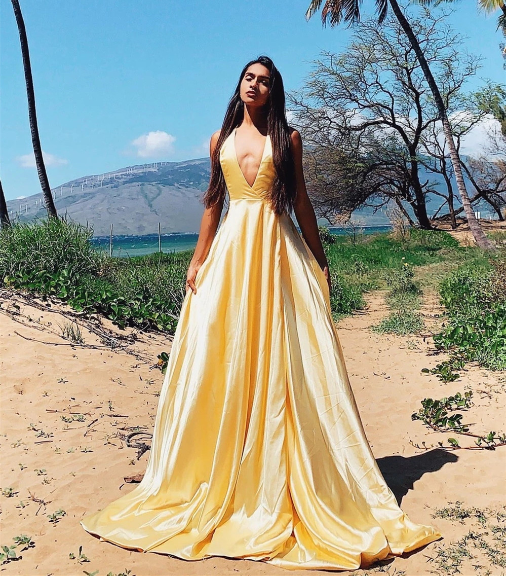 Yellow Taffeta V Neck Short Train  Prom Dress