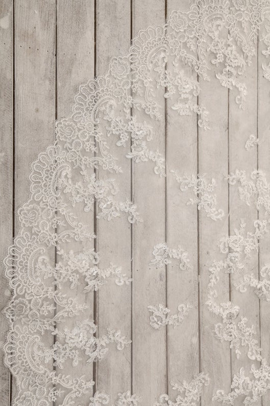 Classic Cathedral Wedding Veil Lace Bridal Veil