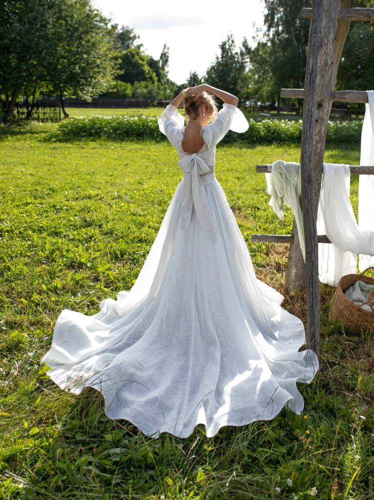 2 Pieces Ivory Long Train Wedding Dress Bridal Gown