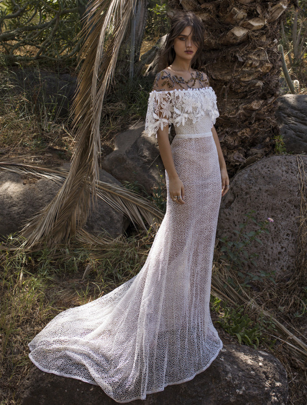 Ivory Lace Tulle Short Train Wedding Dress Bridal Gown