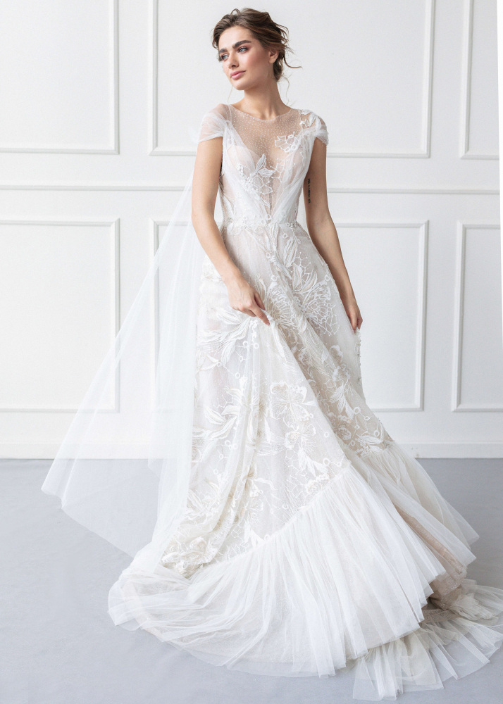 Ivory Polka Dots Bridal Gown
