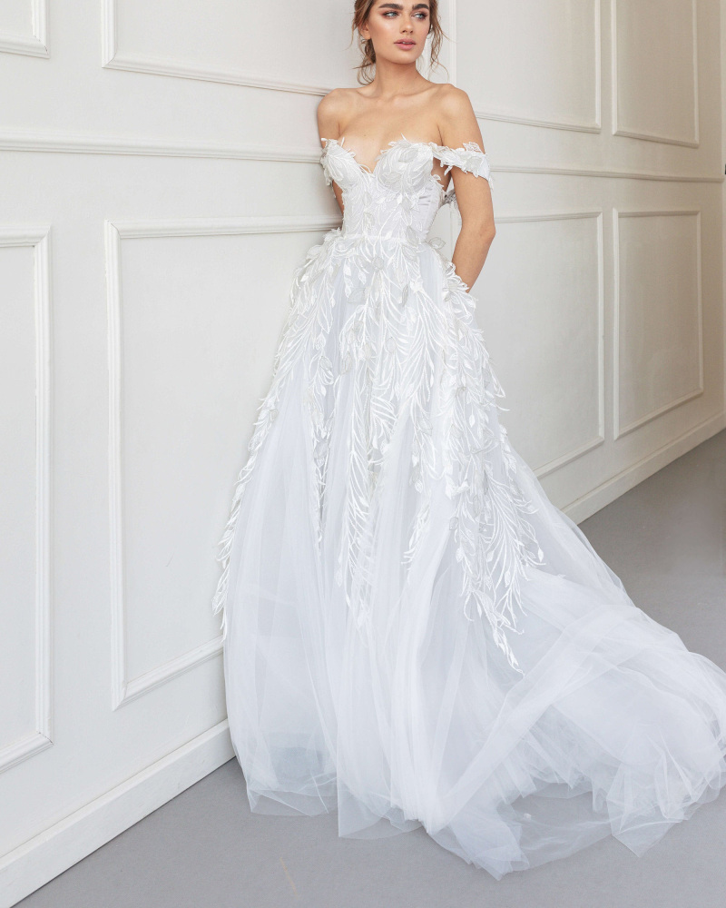Ivory Lace Strap Wedding Dress Bridal Gown