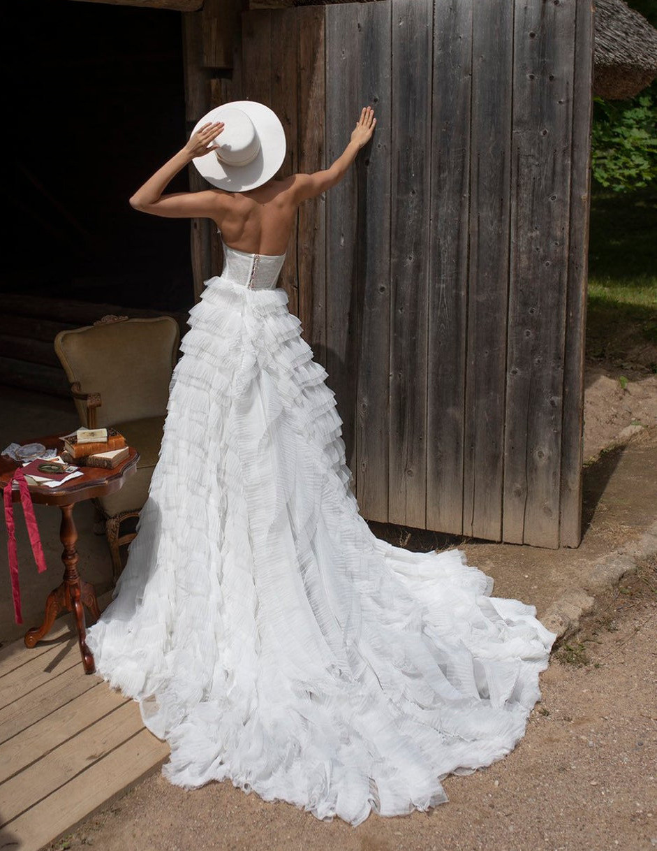 Ivory Ruffle Tulle Skirt  2 Pieces Wedding Dress
