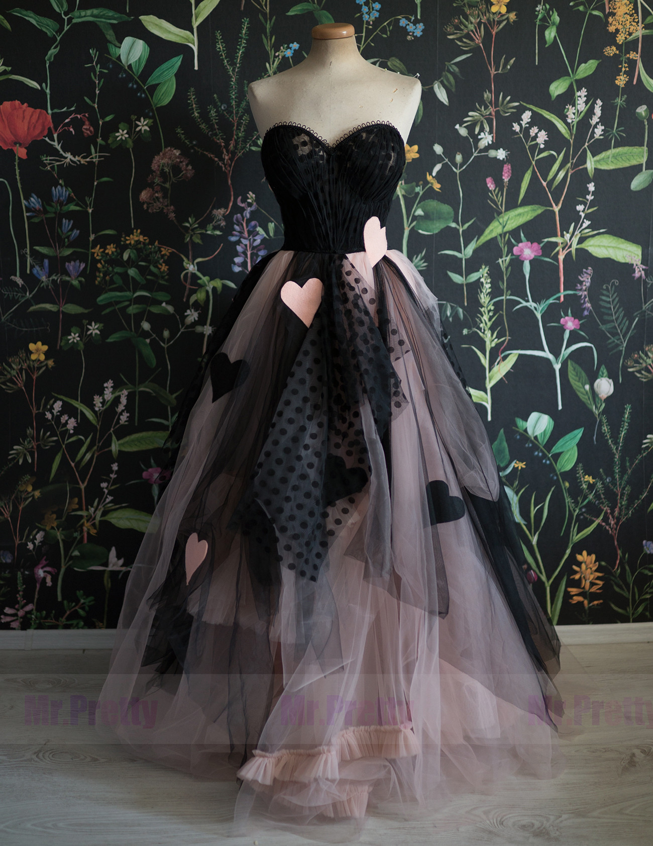 Black /Pink  Polka Tulle Lace Short Train Sexy Prom Dress
