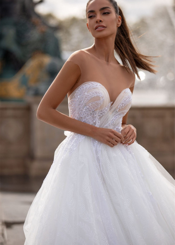 Sweetheart Sexy  Lace Tulle Wedding Dress