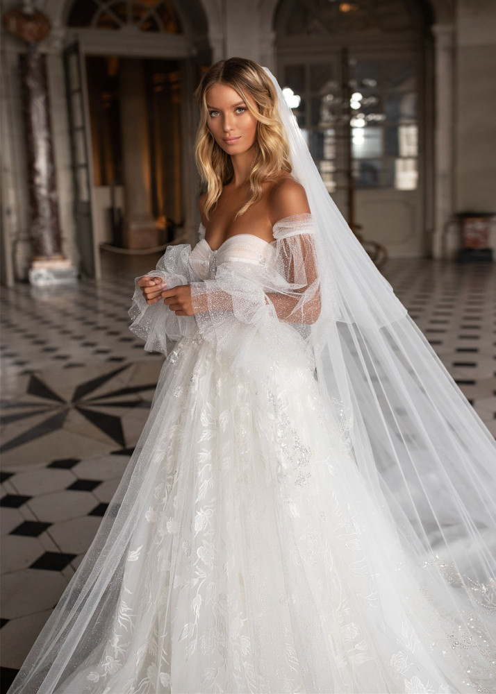 Ivory Lace Tulle  Sexy Wedding Dress