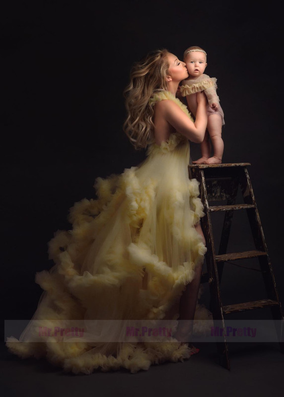 Ruffled Tulle Cloud Luxury Maternity Dress