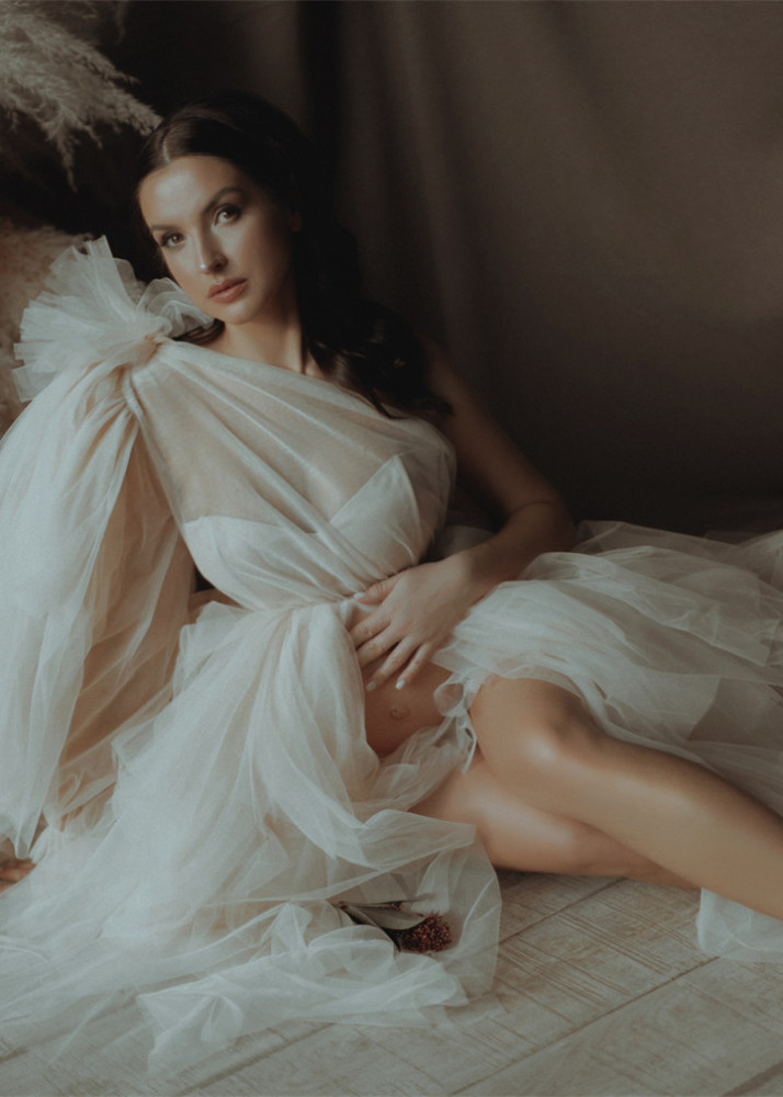 One Shoulder Ivory Tulle Chic Maternity Dress