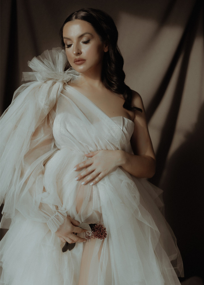 One Shoulder Ivory Tulle Chic Maternity Dress