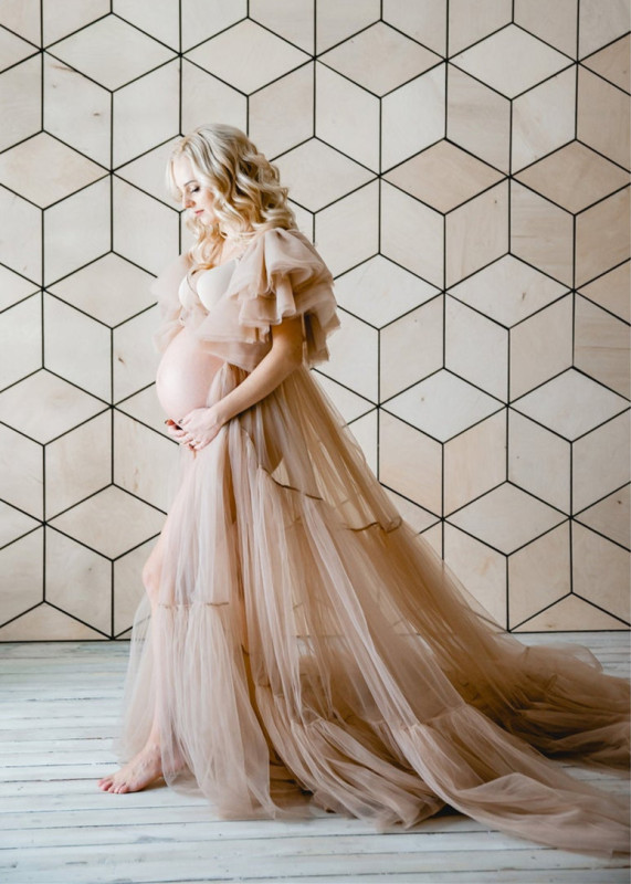 Blue/Tan Tulle Flutter Sleeves Open Front Maternity Dress for Photoshoot