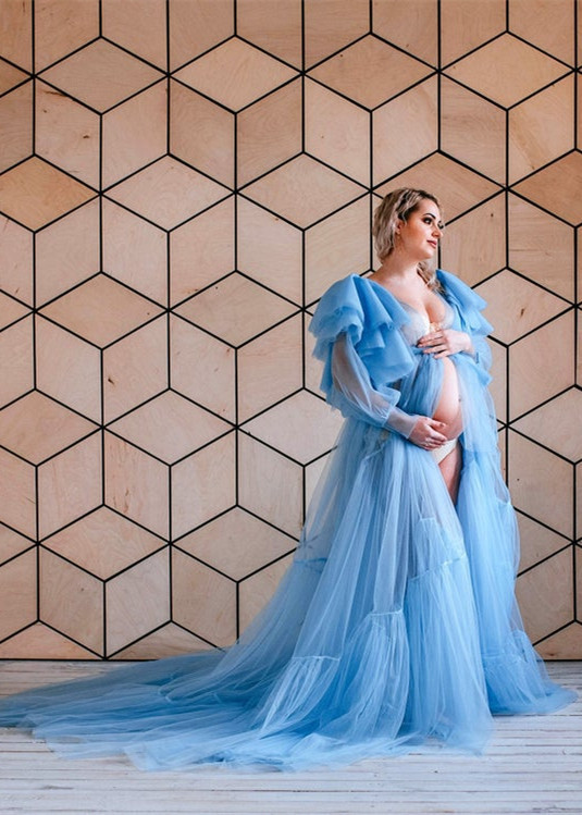 Blue/Tan Tulle Flutter Sleeves Open Front Maternity Dress for Photoshoot