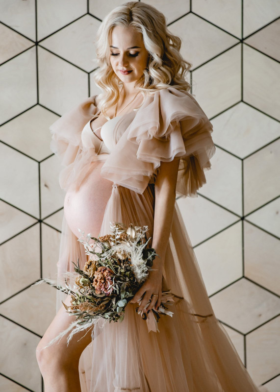 Blue/Tan Tulle Flutter Sleeves Open Front Maternity Dress for Photoshoot