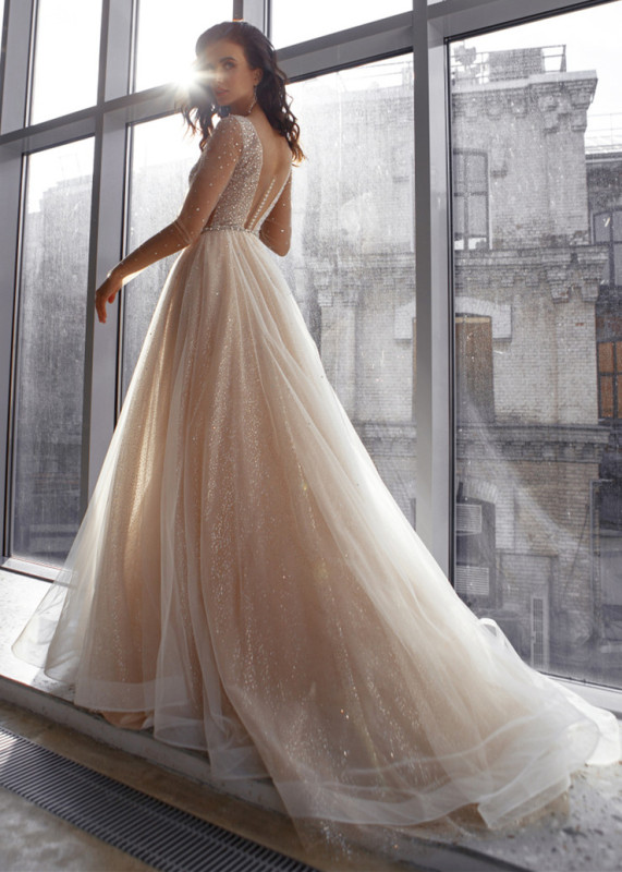 Long Sleeves Tulle Rhinestones Wedding Dress