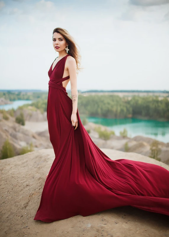 Burgundy Jersey Open Back Photoshot Dress