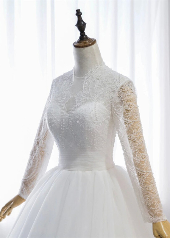 Ivory Eyelash Lace Tulle Pearls Wedding Dress