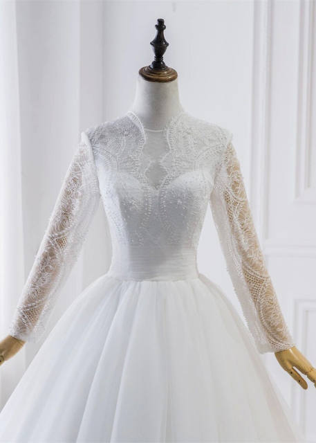 Ivory Eyelash Lace Tulle Pearls Wedding Dress