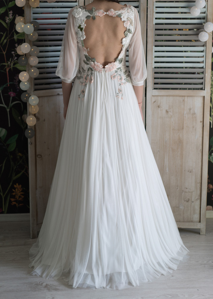 V Neck Chiffon Embroidery Lace Prom Dress