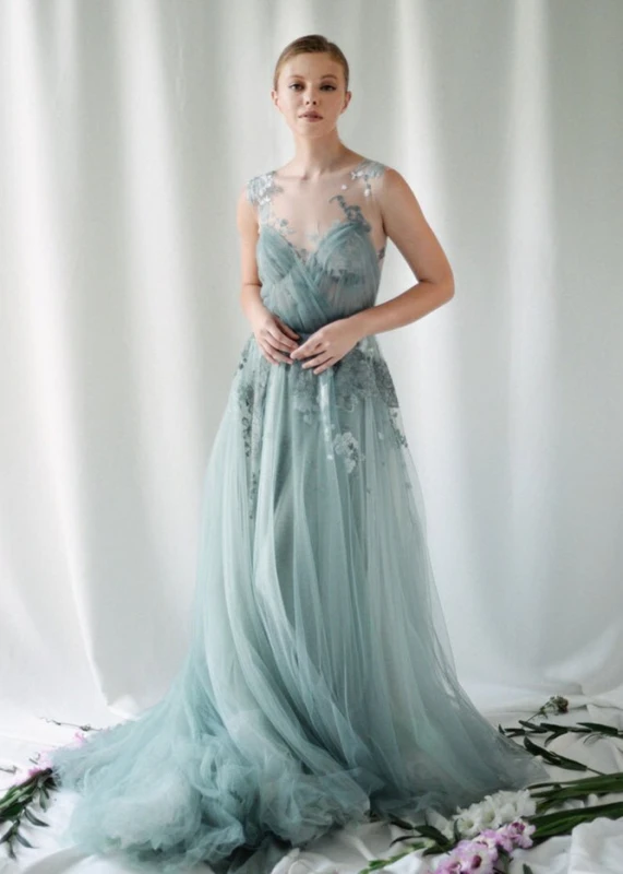 Dusty Green Tulle Lace Photoshot Dress Wedding Dress