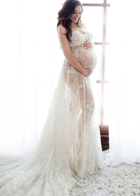 Ivory Floral Lace Chic Flowing Maternity Dress