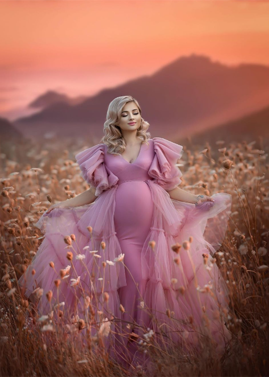 Pritned Lace Maternity Dress/Photoshot Dress