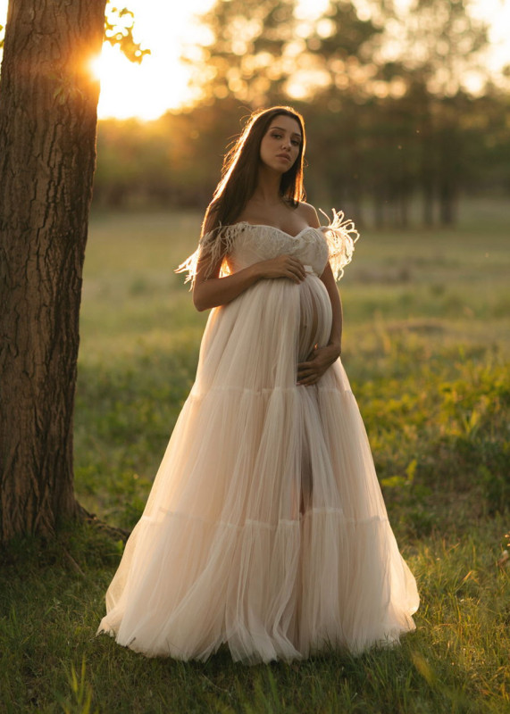 Cream Tulle Feather Maternity Dress/Photoshot Dress