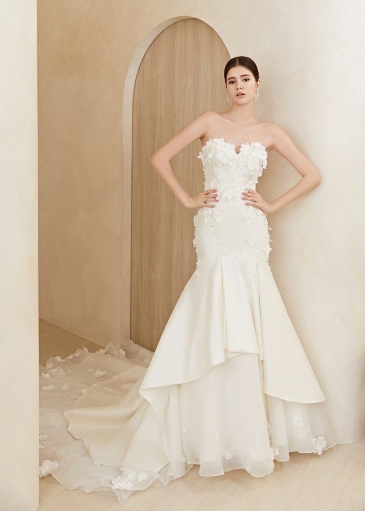 Strapless Ivory Satin Floral Wedding Dress