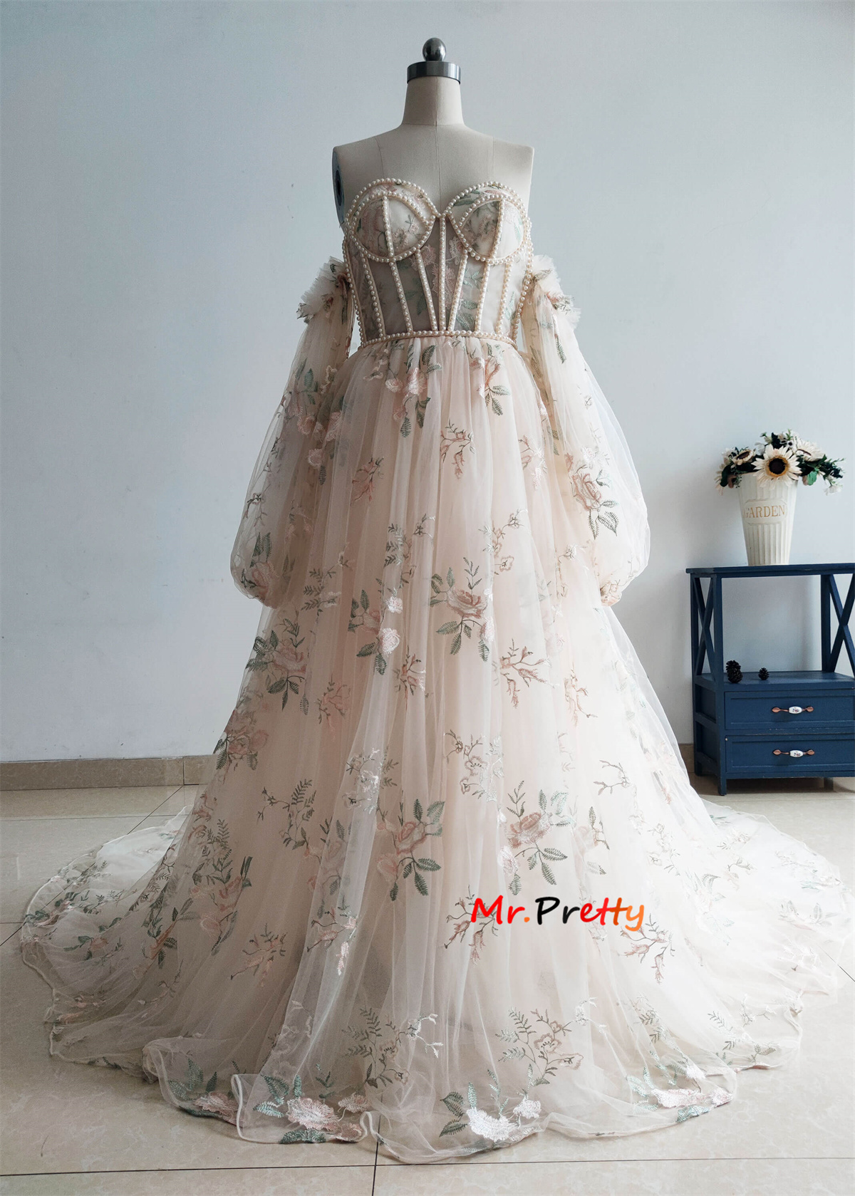 Light Champagne Floral Lace Prom Dress/Photoshoot Dress/Babyshower Dress