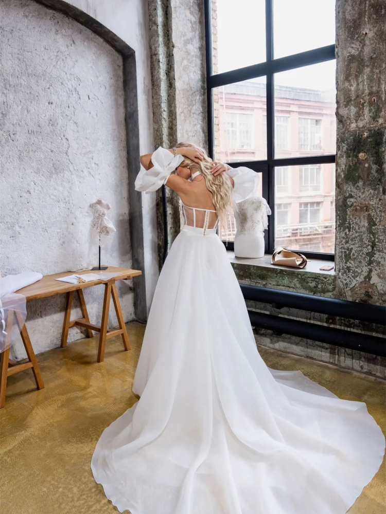 White Satin Simple Wedding Dress