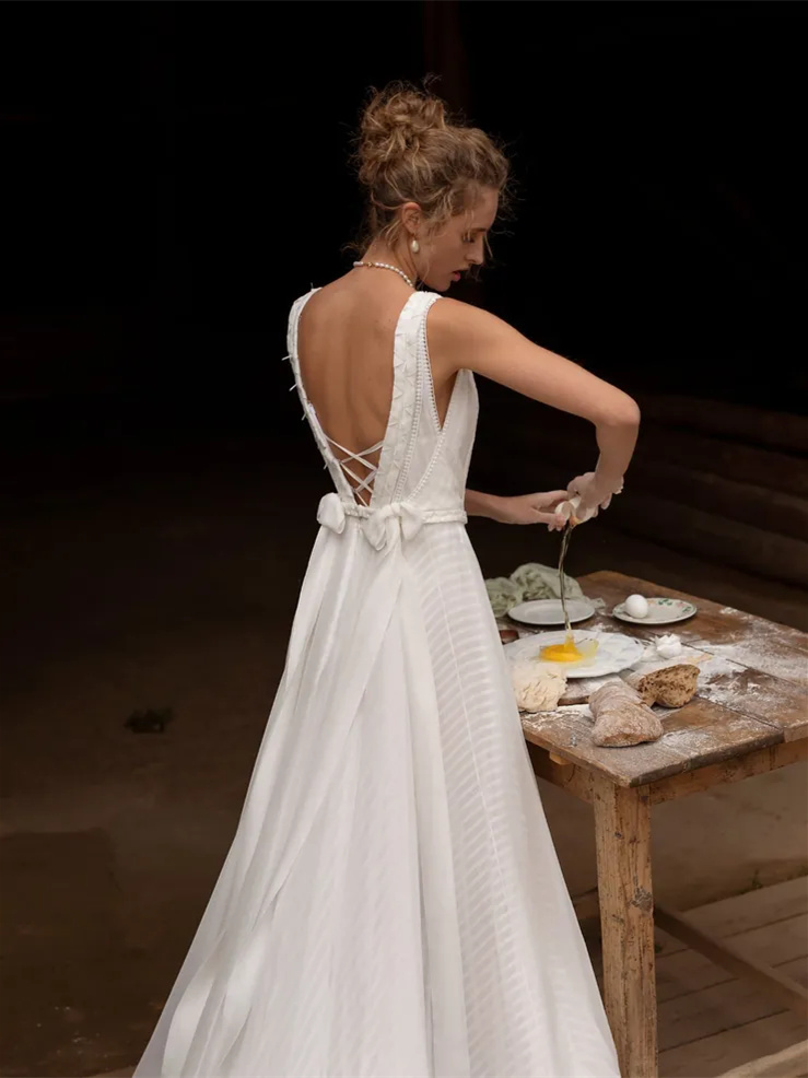 Ivory Lace Tulle  Wedding Dress Bridal Gown