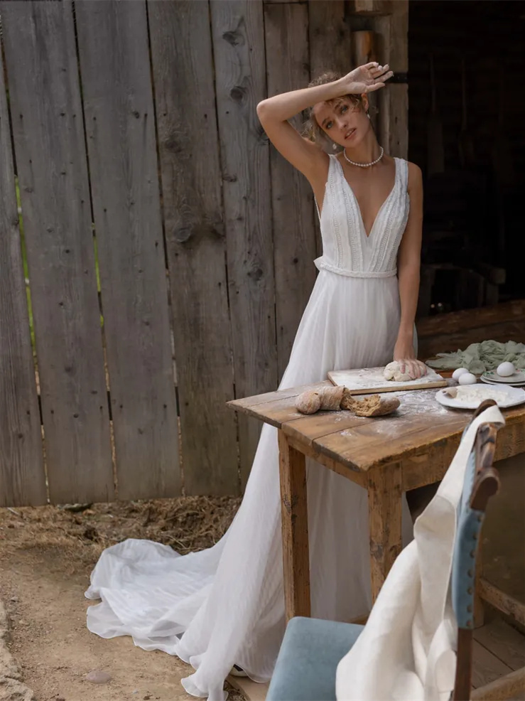 Ivory Lace Tulle  Wedding Dress Bridal Gown