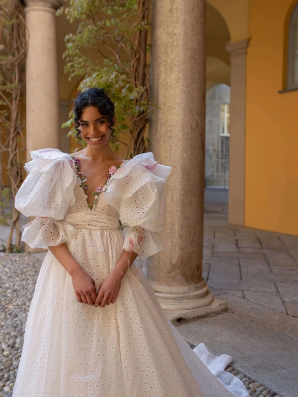 Hollow Lace  Wedding Dress