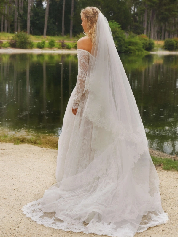 White French Lace Wedding Dress