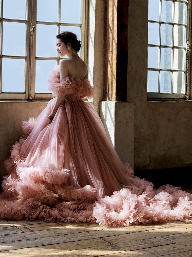 Mauve Pink Ruffled Photo Shoot Dress
