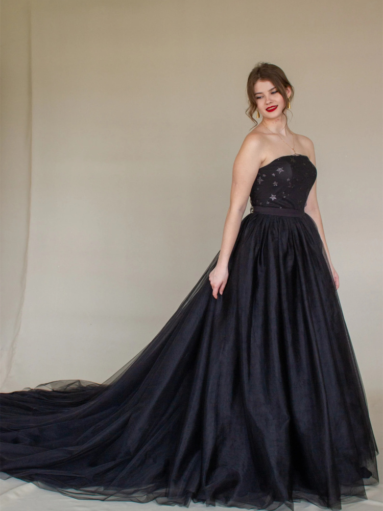 Black 2 Pieces Bridal Dress