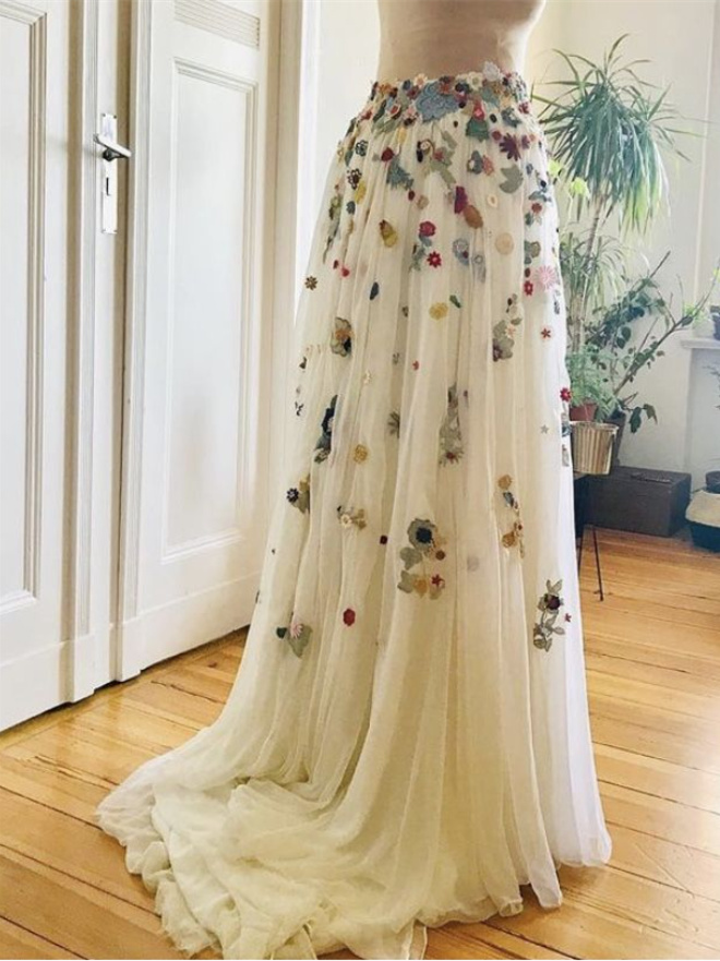 Floral Embroidred Lace Bridal Dress/Photoshoot Skirt