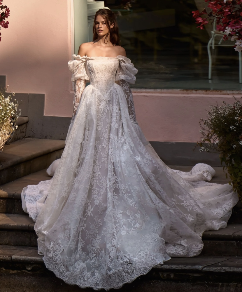 Custom the 2 pieces Dress + veil for M
