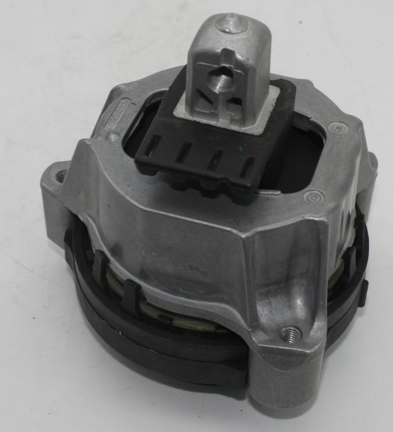 Engine mount 22116860488