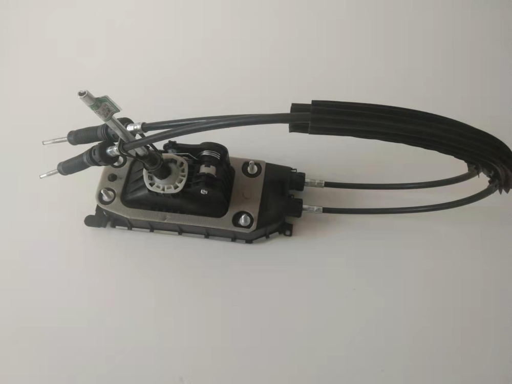 VOLKSWAGEN GOLF MANUAL TRANSMISSION GEAR SHIFT SHIFTER  6RF711061