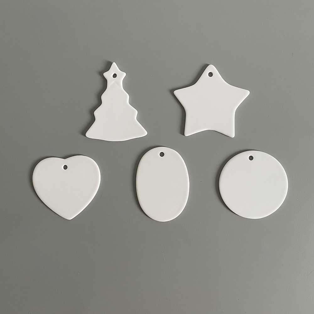 YIPAI US Warehouse Christmas Supply Wholesale Ceramic Ornaments With Glod Rope Mix 5 Styles Christmas Tree Shape Star Heart Egg Round Shape Sold By Case (Pre Sale Delivery Time 8th October)