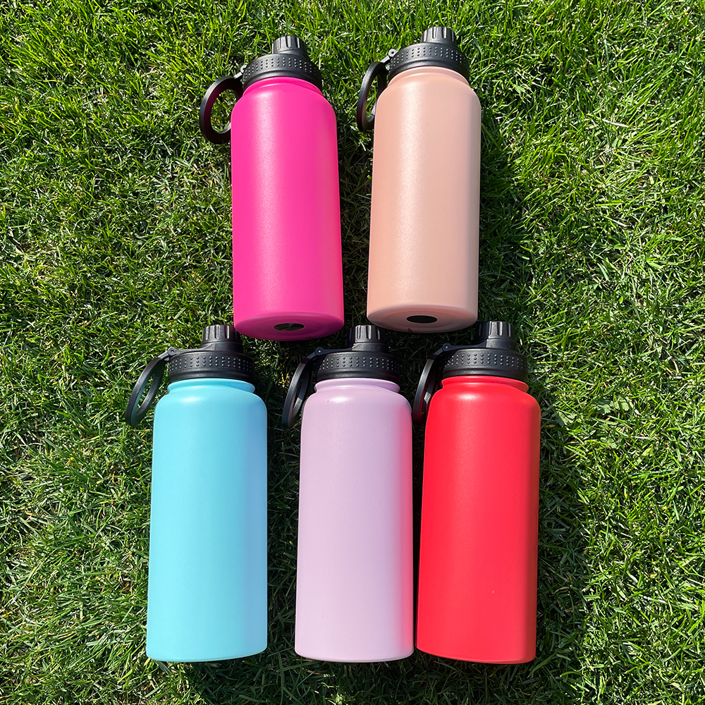 1PC Sample YIPAI USA Warehouse 7 Colors 32oz Powder Coated Mirror Copper Plated Underneath Water Bottle with Magnetic Phone Holder for Laser Engraving