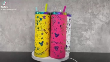 25 Pack YIPAI China Warehouse 20oz Skinny Straight Tumbler with Rainbow Laser Engraving Disney Design Lovely Mickey Mouse