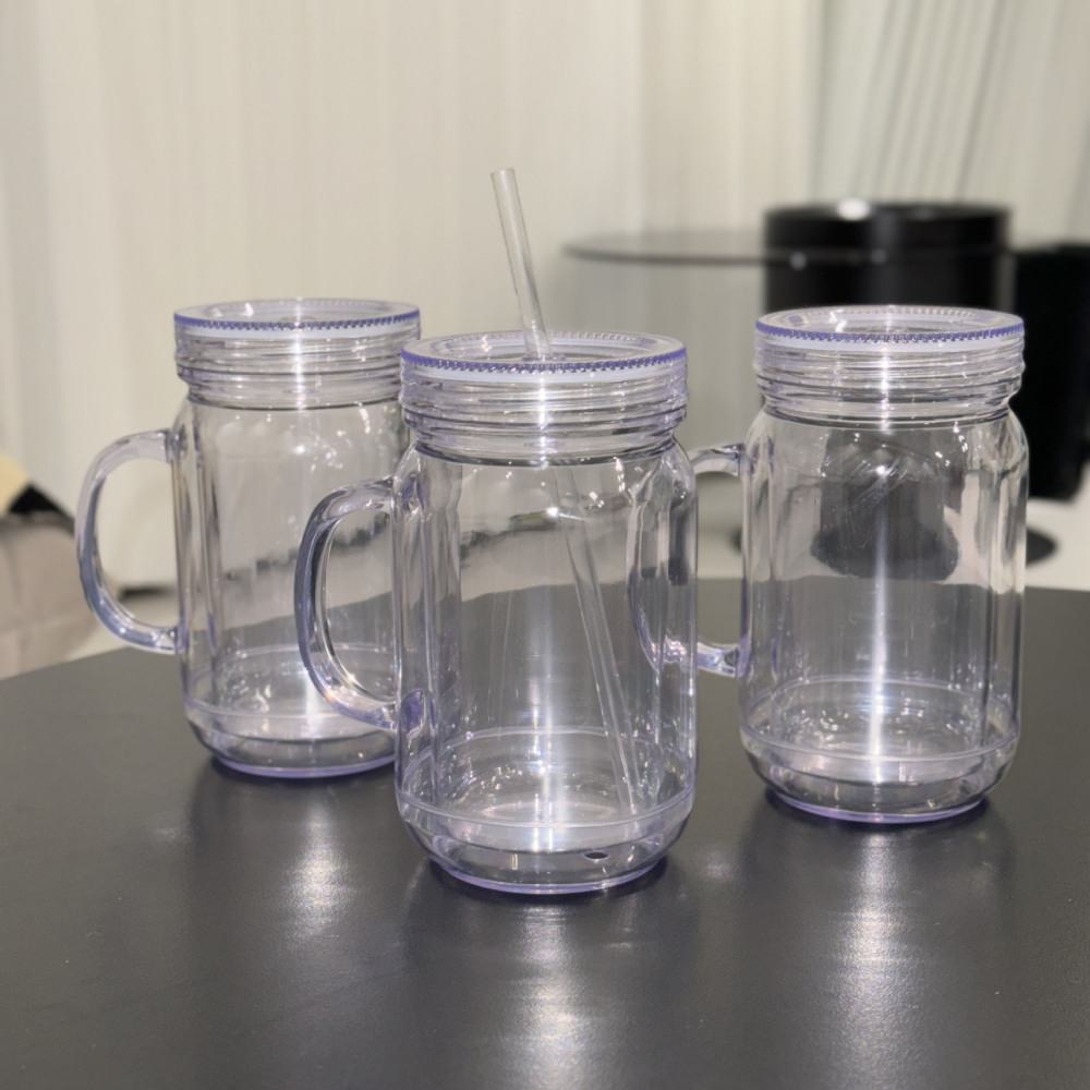 25 Pack YIPAI China Warehouse New Style 20oz Pre-drilled Snow Globe Plastic Mason Jars with Handles and Plug Acrylic Mugs for DIY Glitters