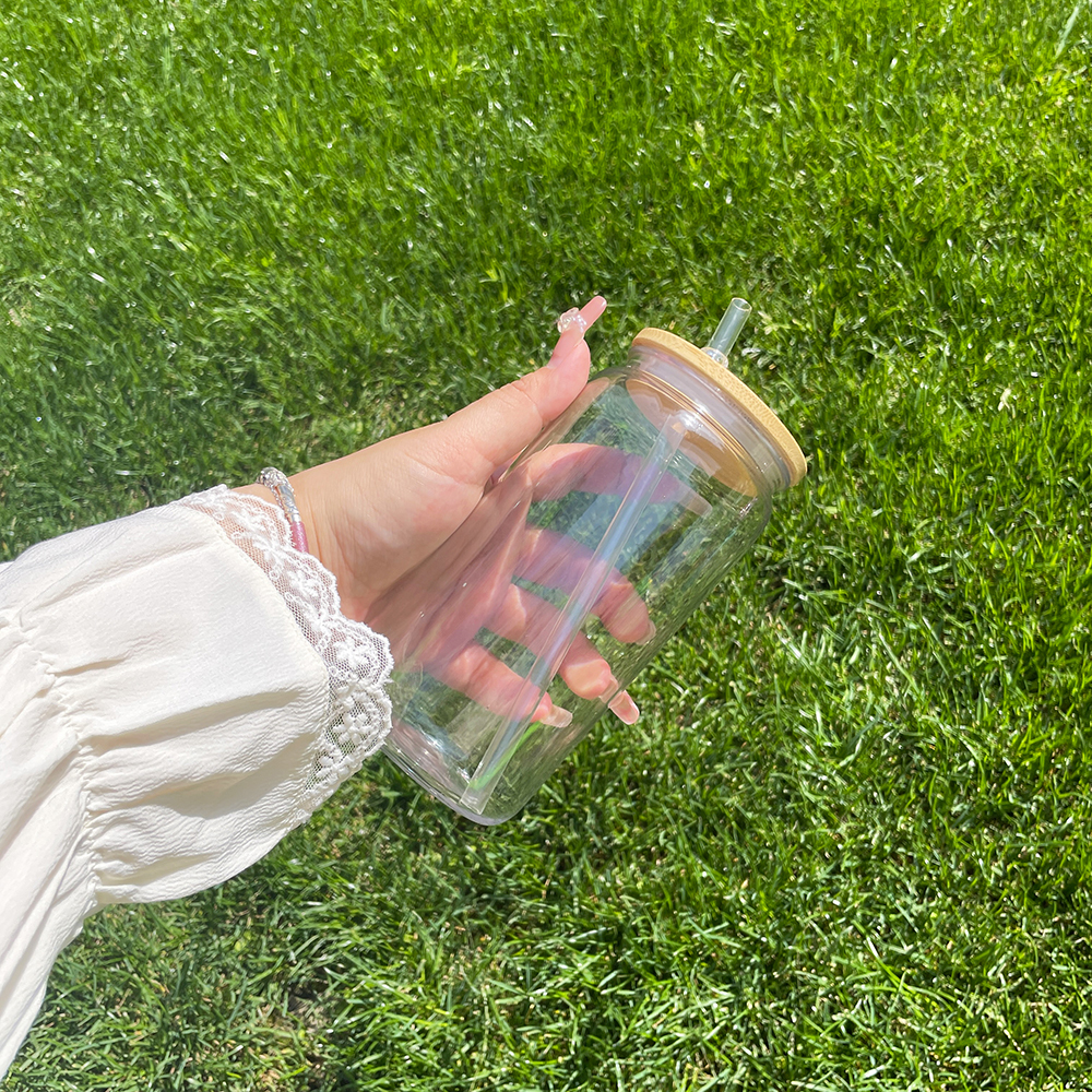 50 Pack YIPAI USA Warehouse Clear Plastic Cup with Bamboo Lids Same Shape As 16oz Glass Can