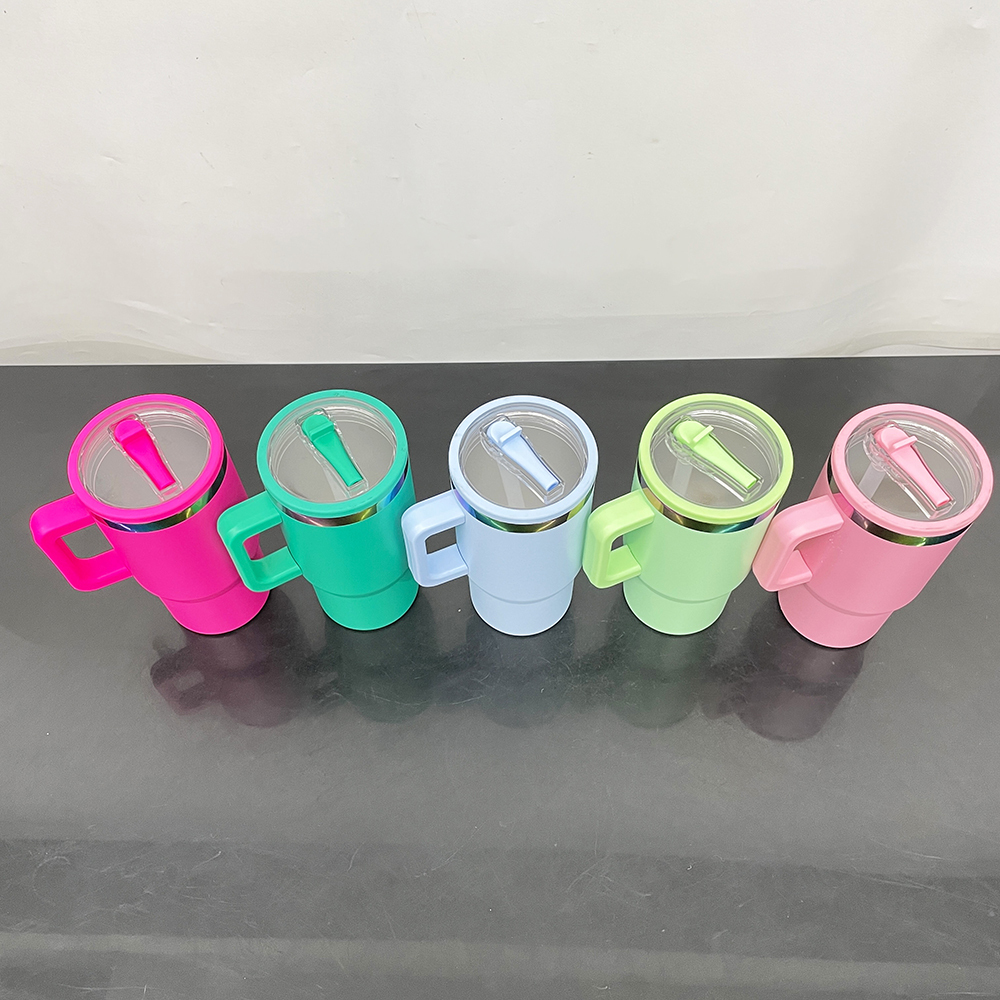 25 Pack YIPAI China Warehouse 20oz Kids Stainless Steel Tumblers with Leak Proof Straw Lids Rainbow Underneath Power Coated Tumblers for Laser Engraving