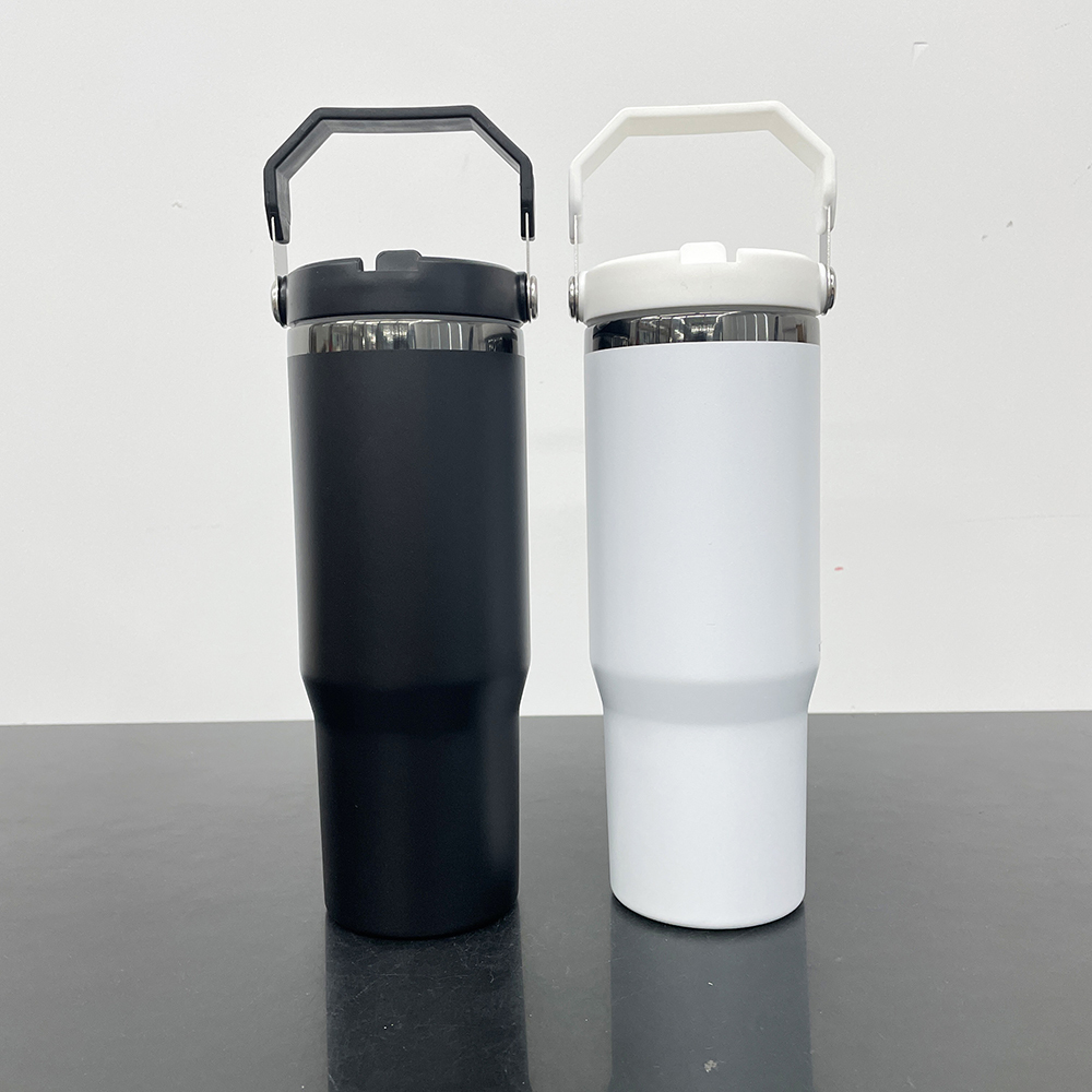 20 Pack Yipai China Warehouse Mirror Black Plated 30oz Flip Straw Outdoor Water Bottle with Top Handle for Laser Engraving
