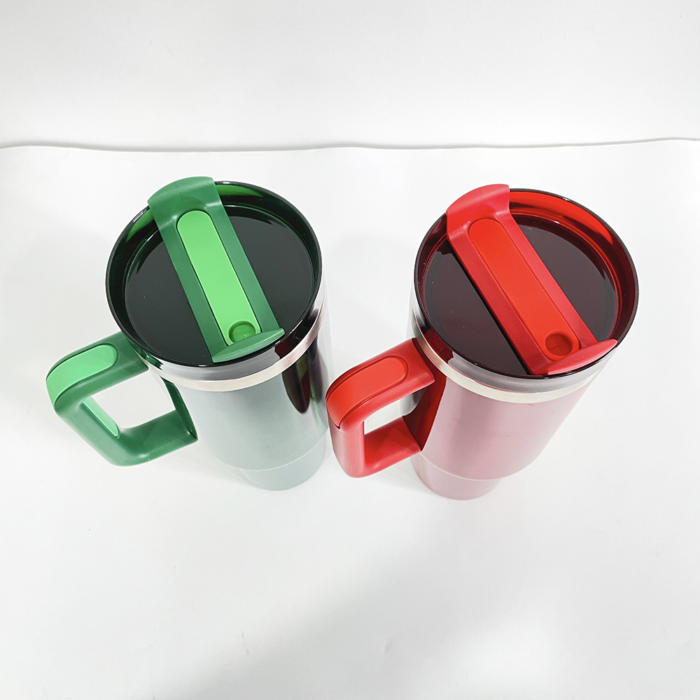20 Pack YIPAI USA Warehouse H2.0 40oz Blank Sublimation Christmas Green Red Color Tumblers