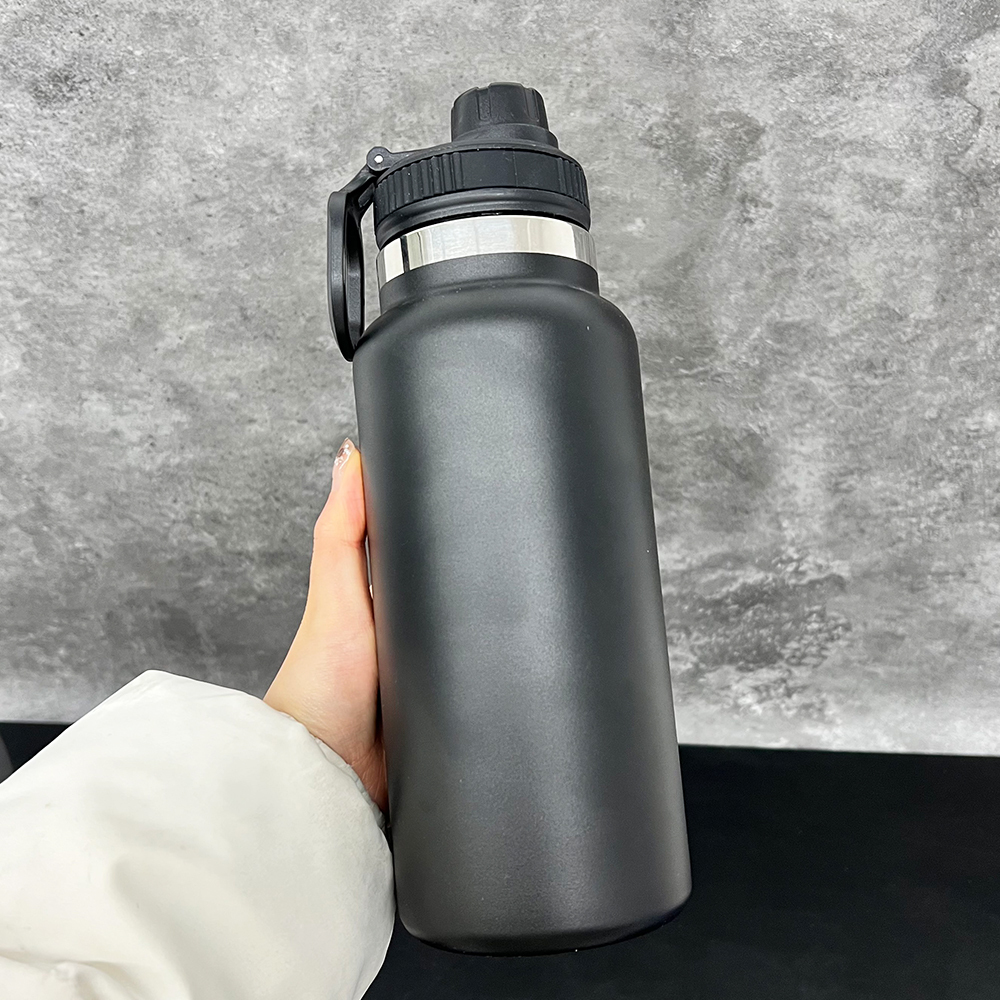 20 Pack YIPAI China Warehouse Outdoor Sports Powder Coated 32oz Water Bottle with Portable Drinking Spout Lid for Laser Engraving